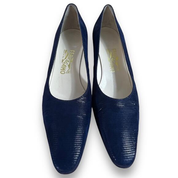 Ferragamo Eel Skin Pumps Navy Blue Size 8.5A - Picture 1 of 10